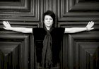 Fernanda Takai recorda o recado terno de Nico Nicolaiewsky em álbum solo